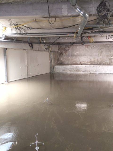 Chantier réhabilitation d'anciens locaux en magasin de cycles - 5