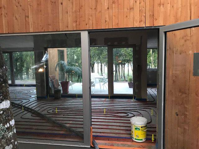 Chantier coulage d'une chape liquide anhydrite Knopp- 3